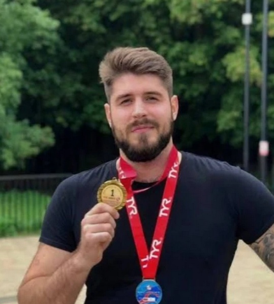 斯韦奇尼科 斯韦奇尼科