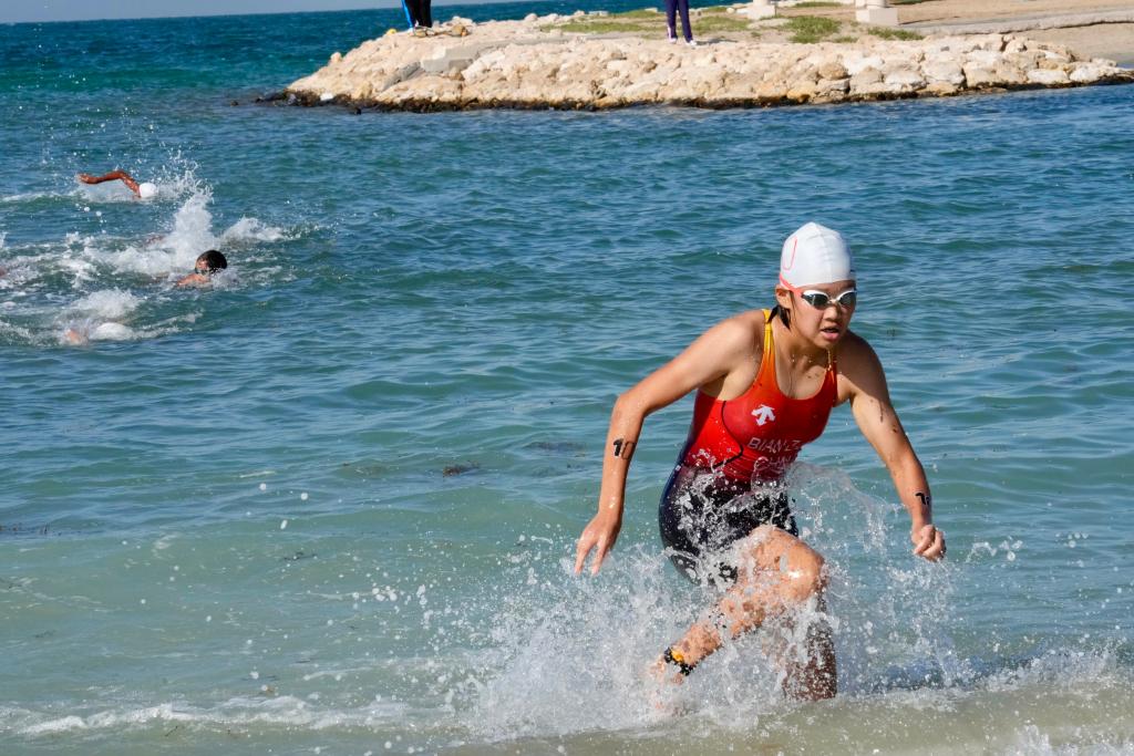 再多, 教练给他起, 随后在自行 再多, 教练给他起, 随后在自行