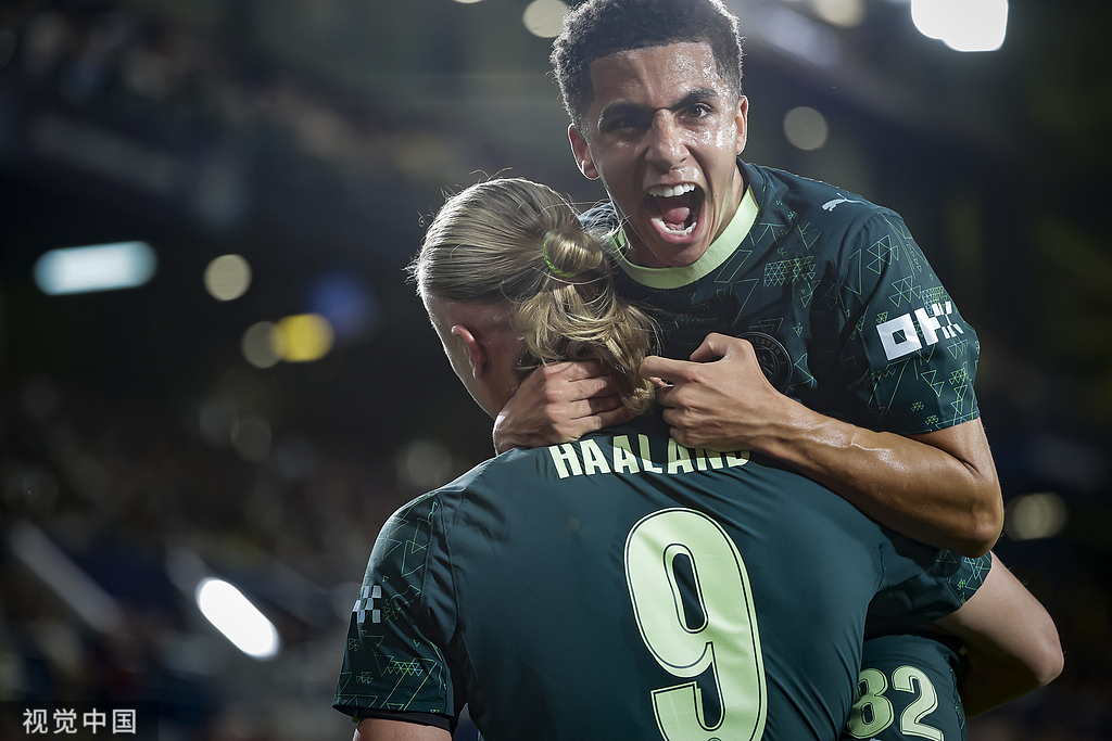 斯通斯, src, B席破门