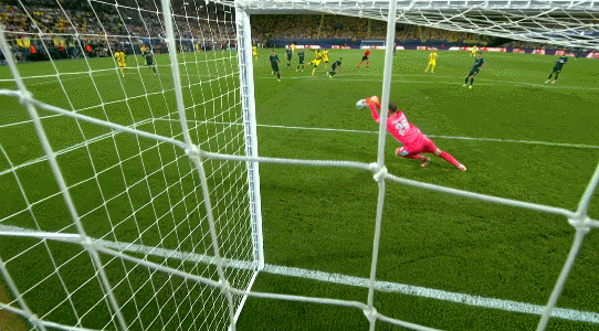 萨维尼奥传, cn, 曼城首发